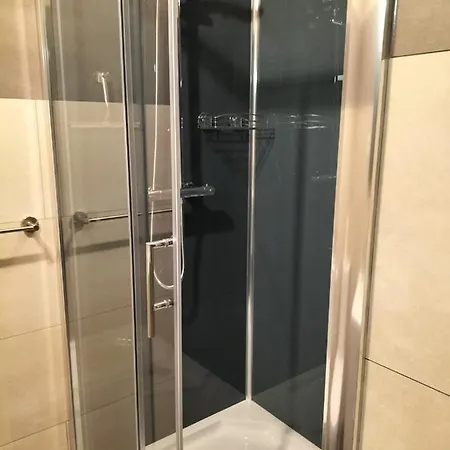 Naturiste Le Jardin Des Hirondelles