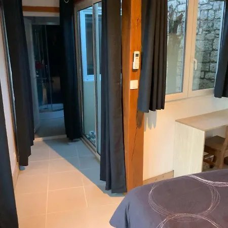 Naturiste Le Jardin Des Hirondelles 3* Blanzaguet-Saint-Cybard