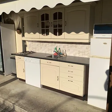 Naturiste Le Jardin Des Hirondelles 3*