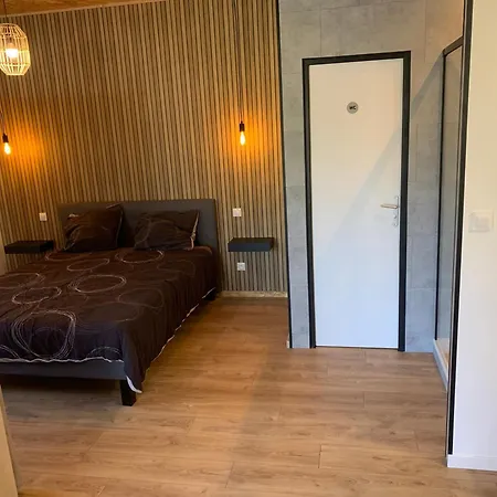 Naturiste Le Jardin Des Hirondelles Panzió