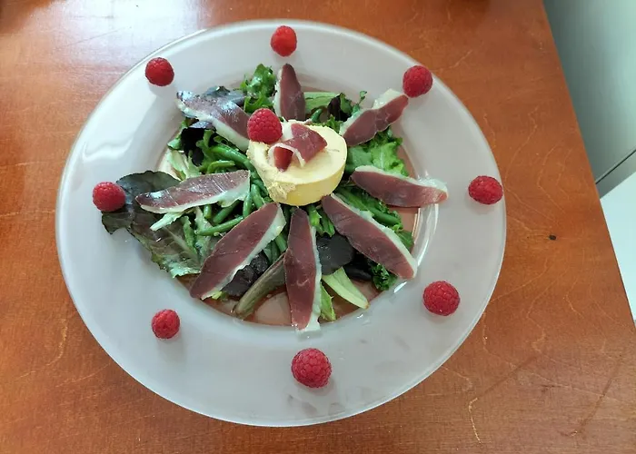 Naturiste Le Jardin Des Hirondelles Bed & Breakfast 3*