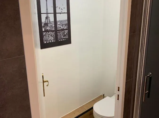 Bed & Breakfast Naturiste Le Jardin Des Hirondelles