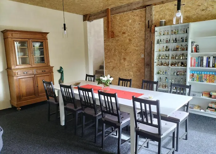 Bed & Breakfast Naturiste Le Jardin Des Hirondelles 3*