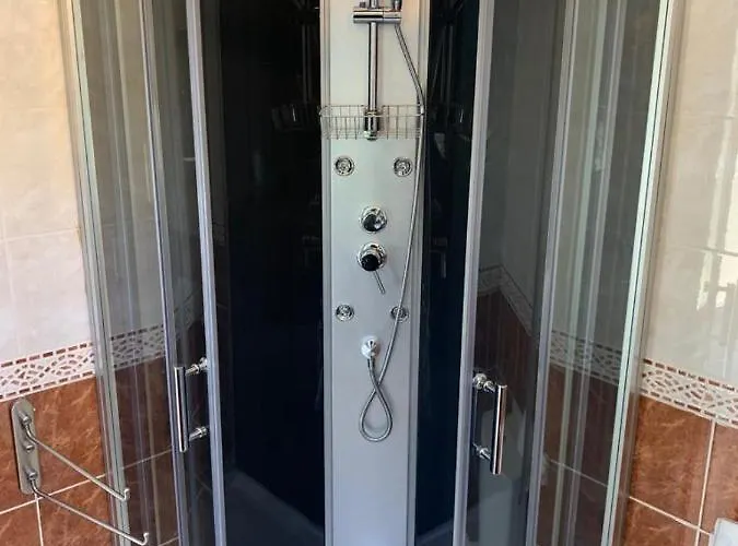 Naturiste Le Jardin Des Hirondelles Bed & Breakfast 3*