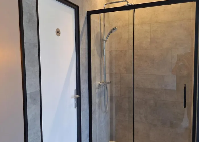 Naturiste Le Jardin Des Hirondelles 3*